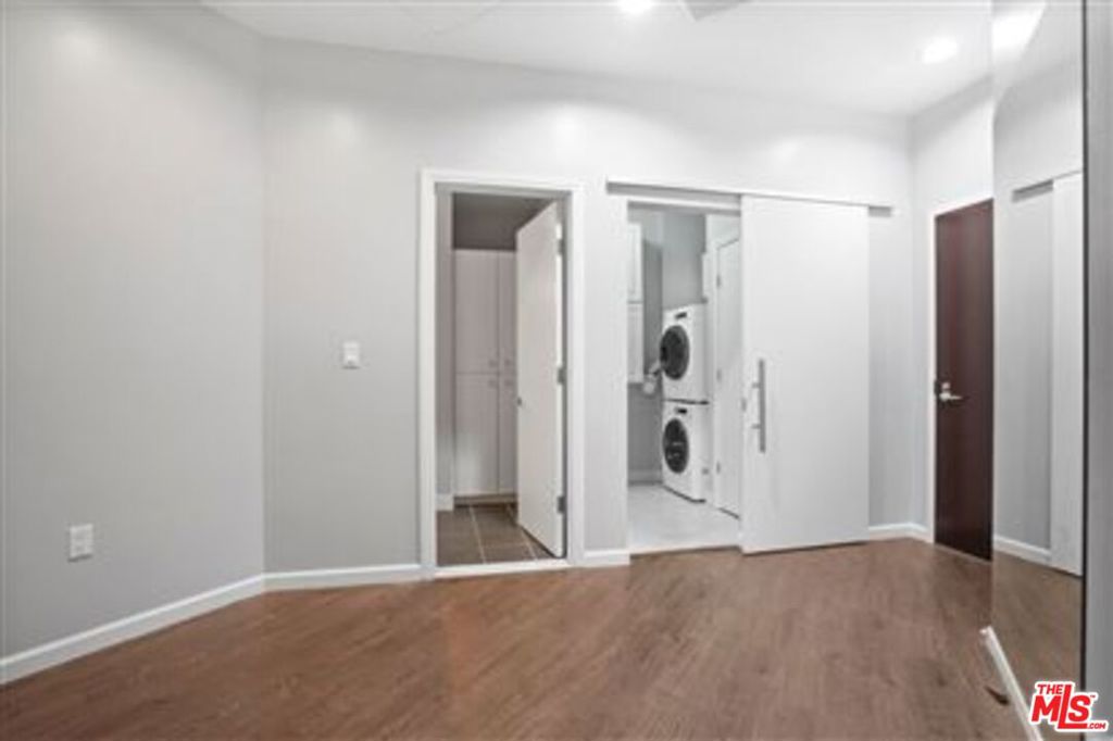 1100 Wilshire 3404 Property Photo 44