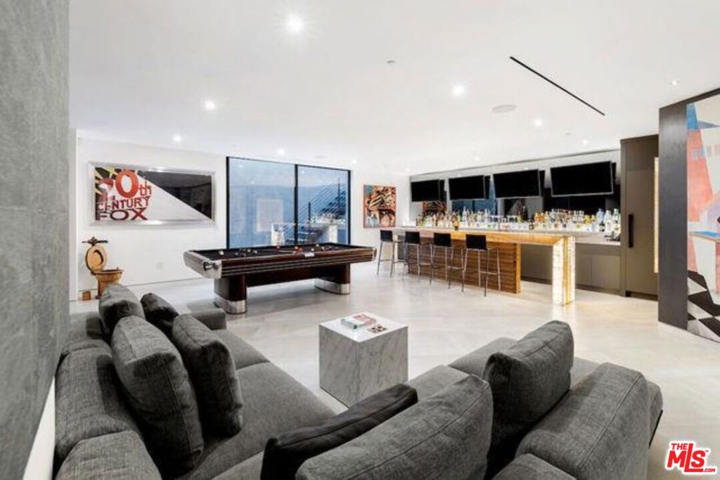 24462947 Property Photo 28