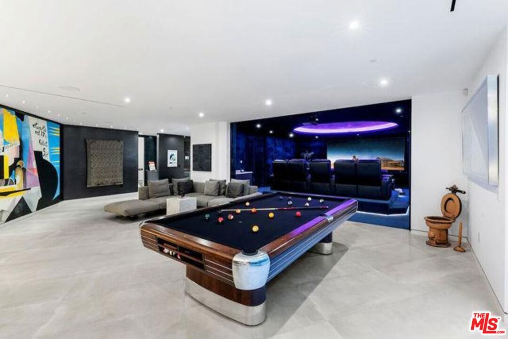 24462947 Property Photo 31