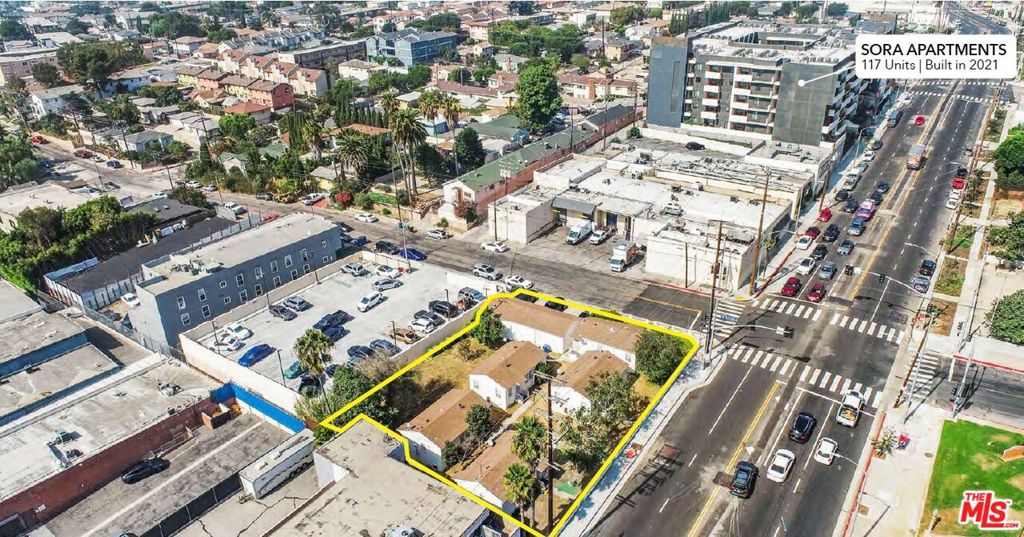 335 Centinela Avenue Property Photo 2
