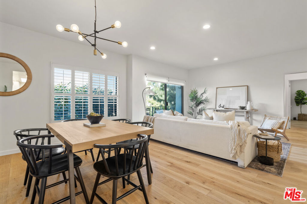 11928 Kiowa Avenue 302 Property Photo 6