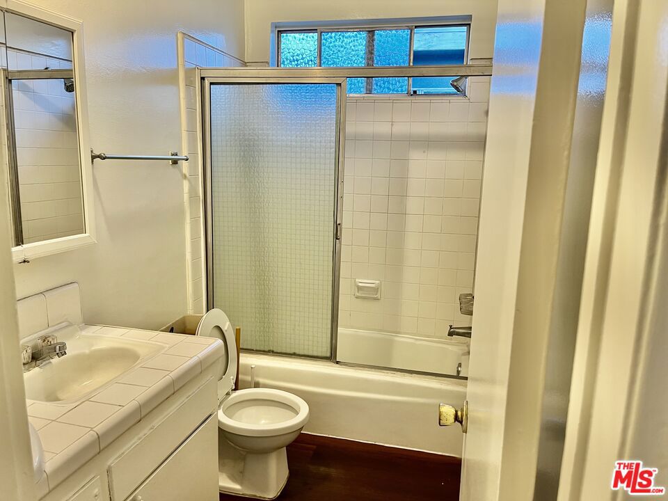 4702 W 17th Street 4 Property Photo 8