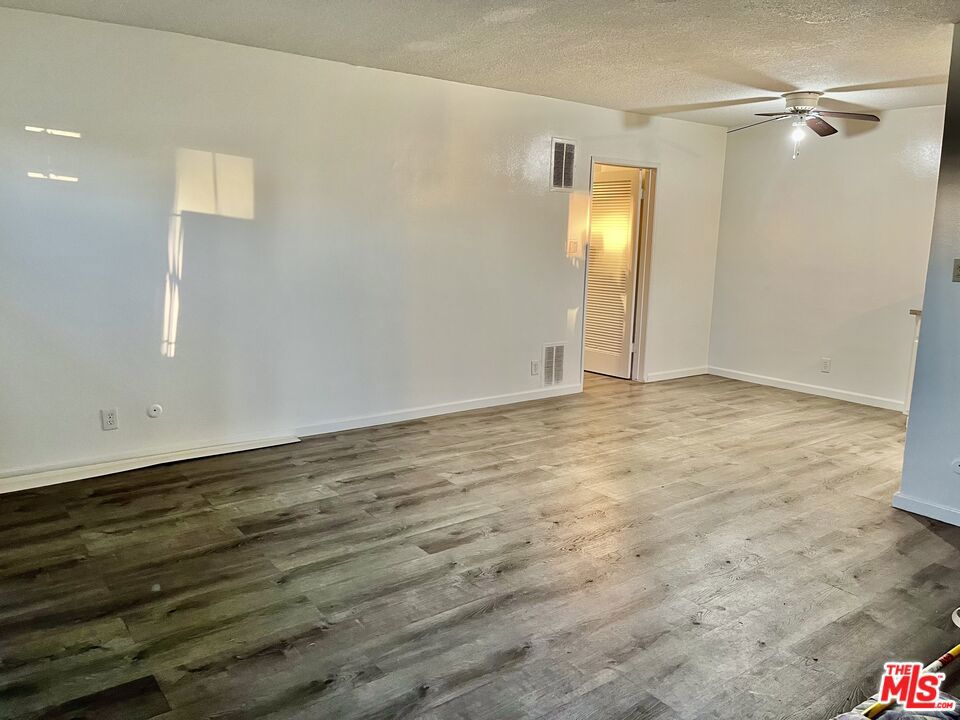 4702 W 17th Street 1 Property Photo 1