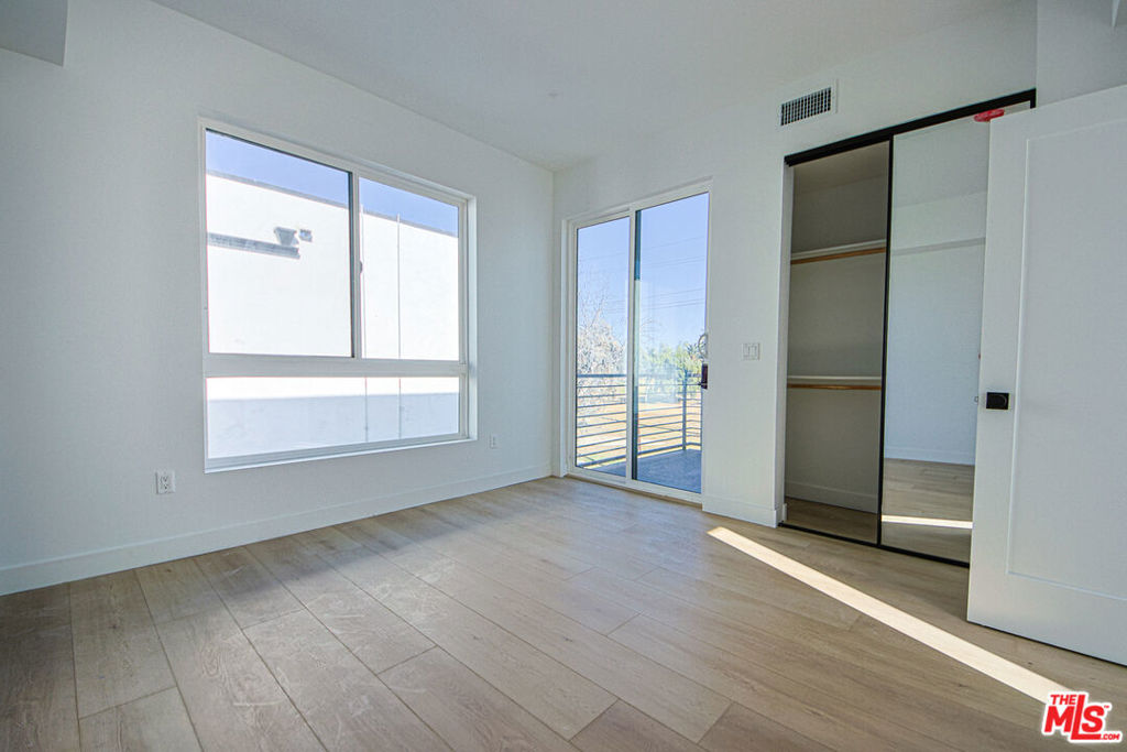 6401 Odessa Avenue Property Photo 43