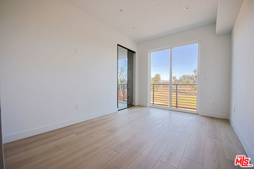 6401 Odessa Avenue Property Photo 69
