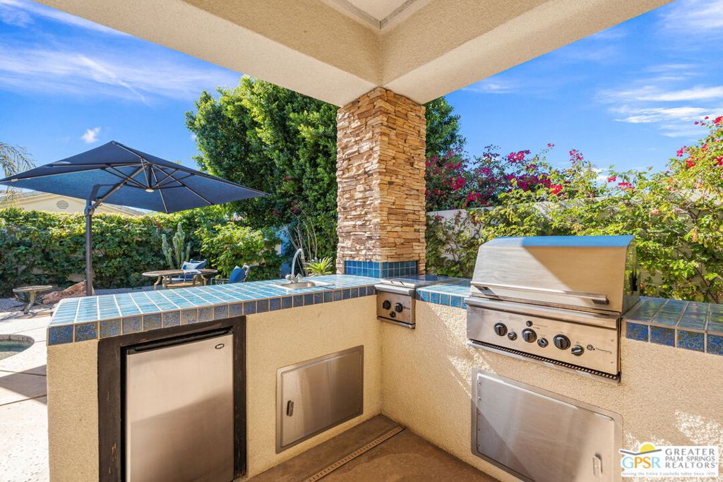 51 Killian Way Property Photo 65