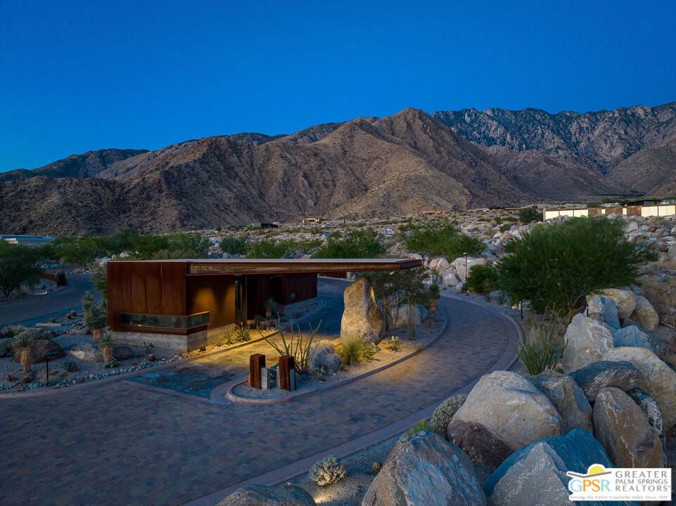 2127 Morning Vista Property Photo 1