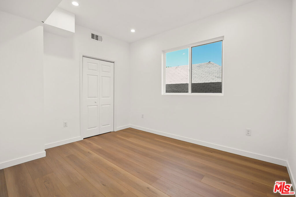 1731 S New Hampshire Avenue Property Photo 26