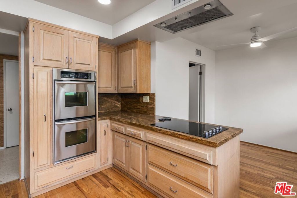 17016 Adlon Road Property Photo 15