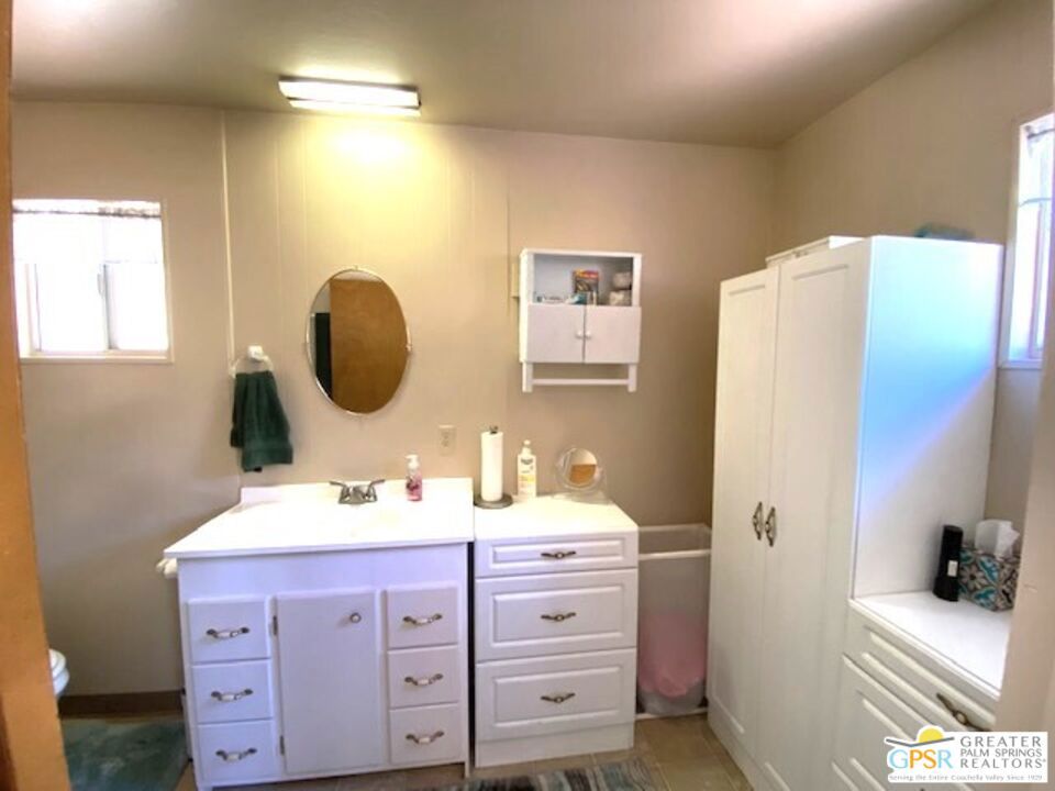 52670 4s02 N Nf-4s02 Property Photo 3