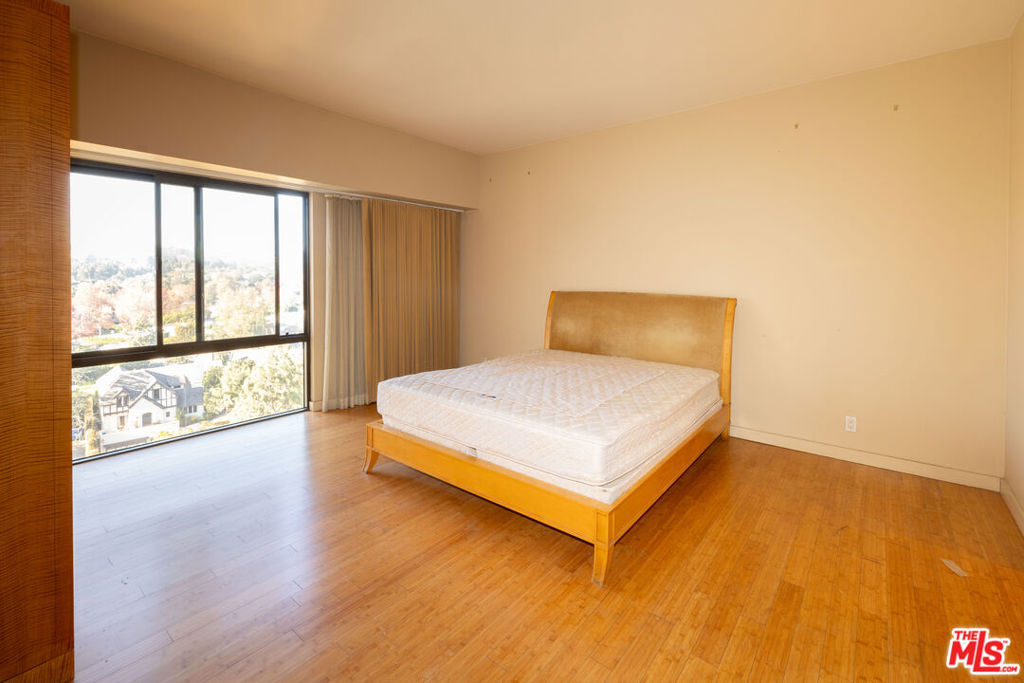 10445 Wilshire Boulevard 904 Property Photo 14