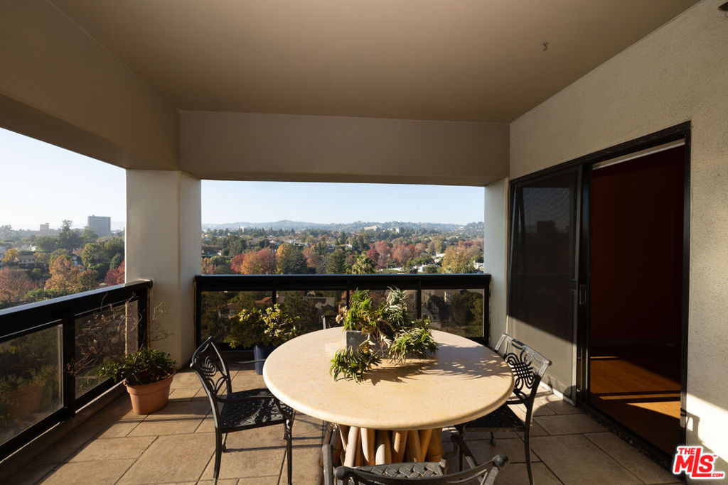 10445 Wilshire Boulevard 904 Property Photo 21