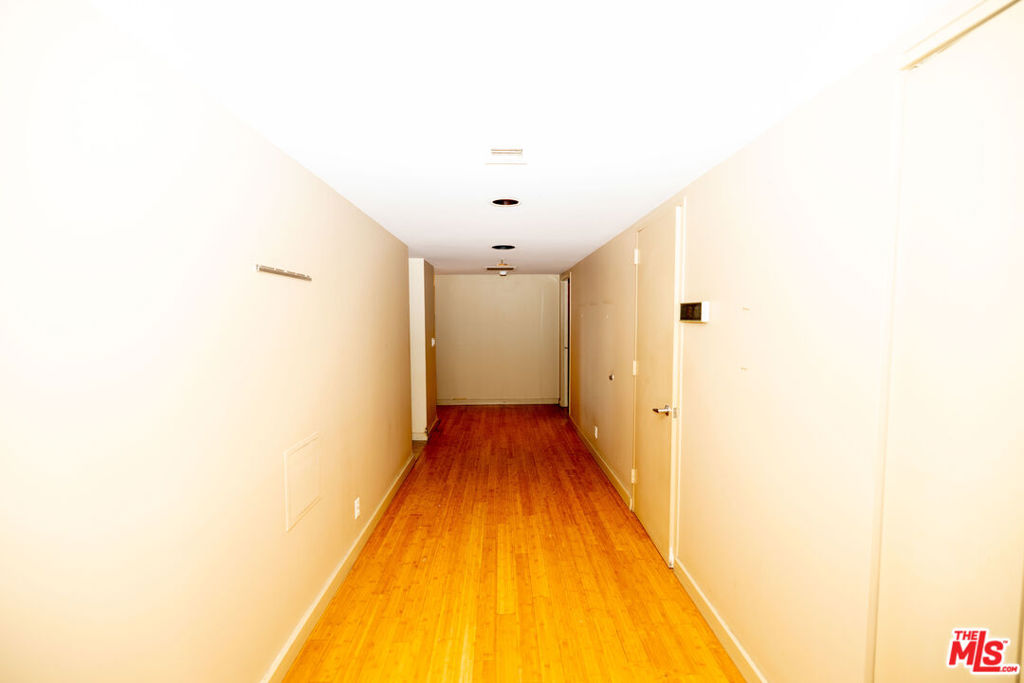 10445 Wilshire Boulevard 904 Property Photo 22