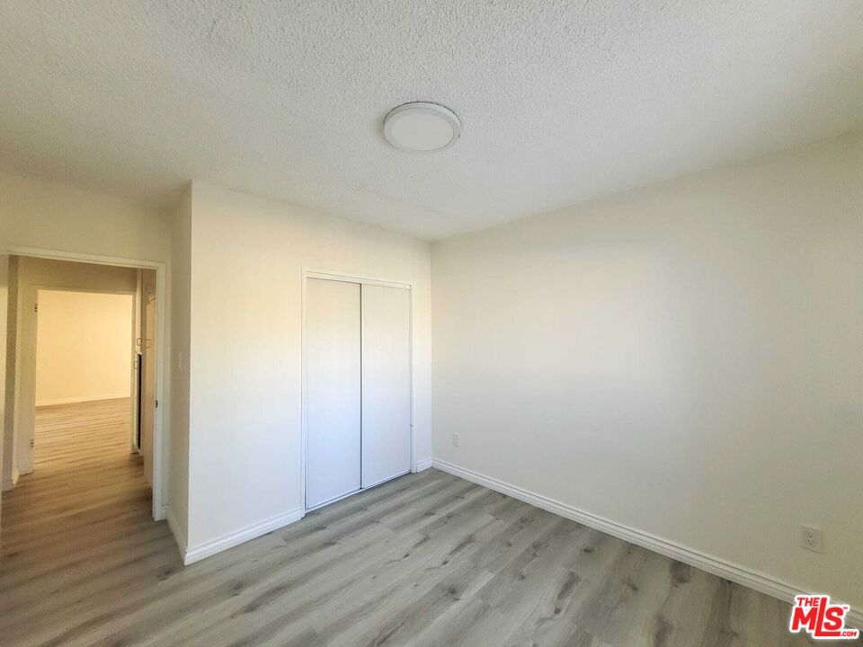 1118 Waterloo Street 12 Property Photo 9