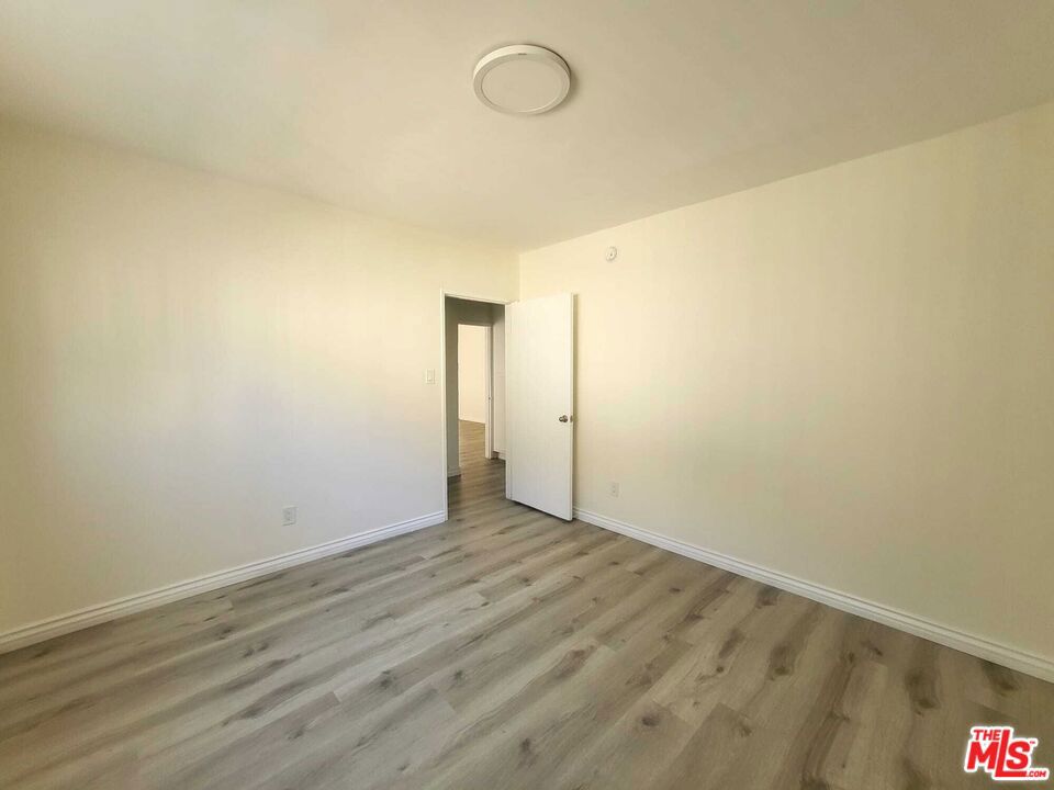 1118 Waterloo Street 12 Property Photo 12