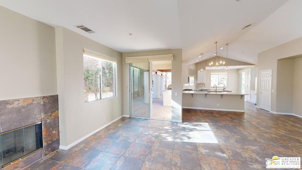 2869 La Cadena Court Property Photo 26