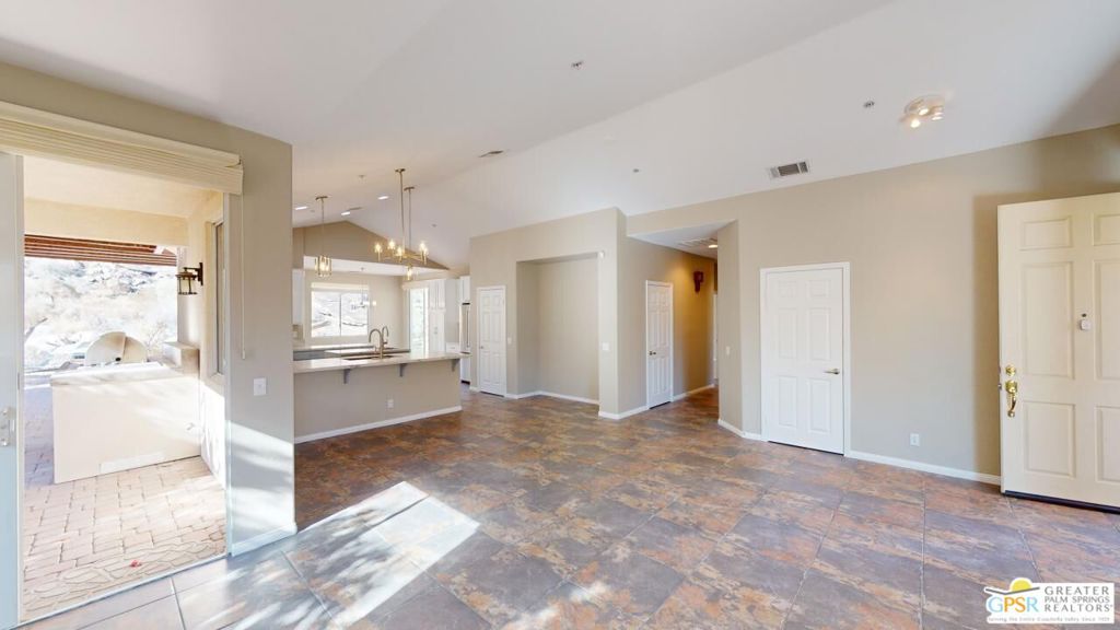 2869 La Cadena Court Property Photo 27