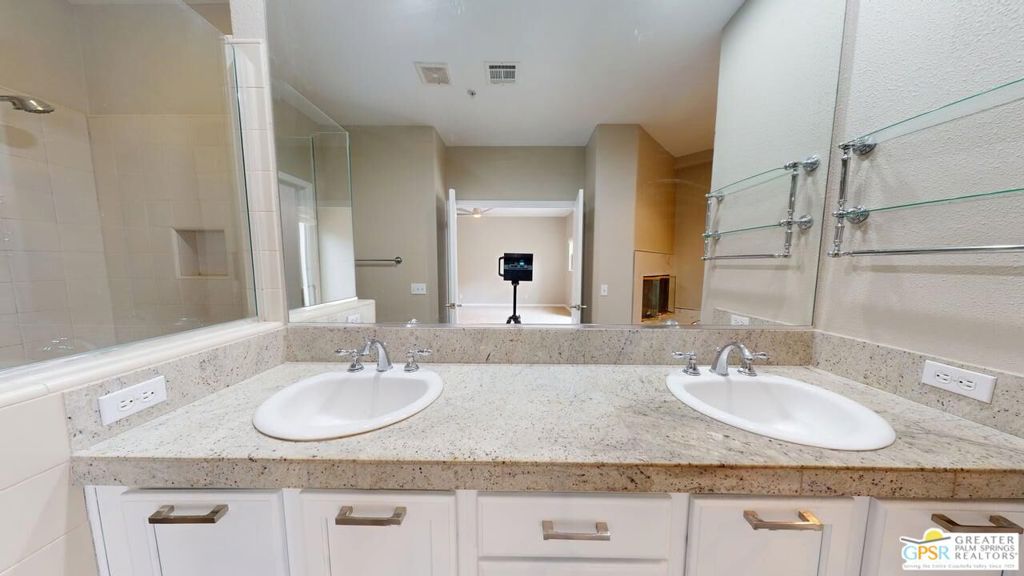 2869 La Cadena Court Property Photo 42