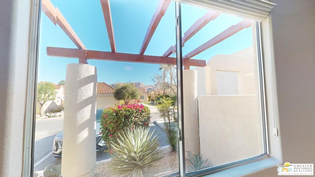 2869 La Cadena Court Property Photo 52
