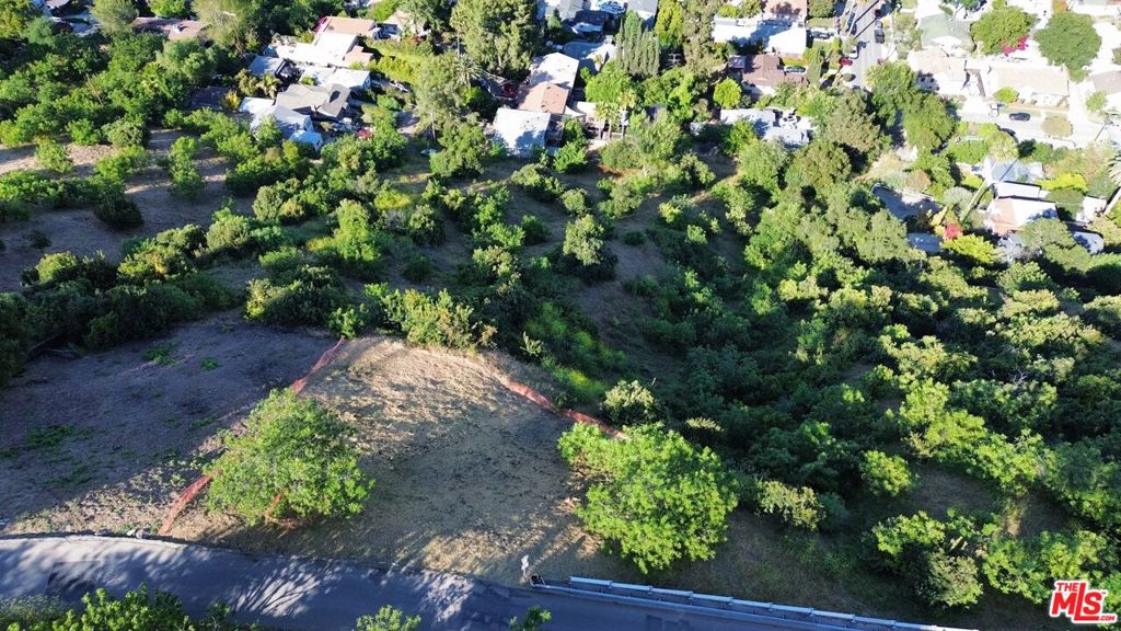 598 Cross Avenue Property Photo 8