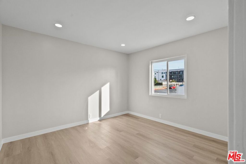 6157 Colfax Avenue Property Photo 12