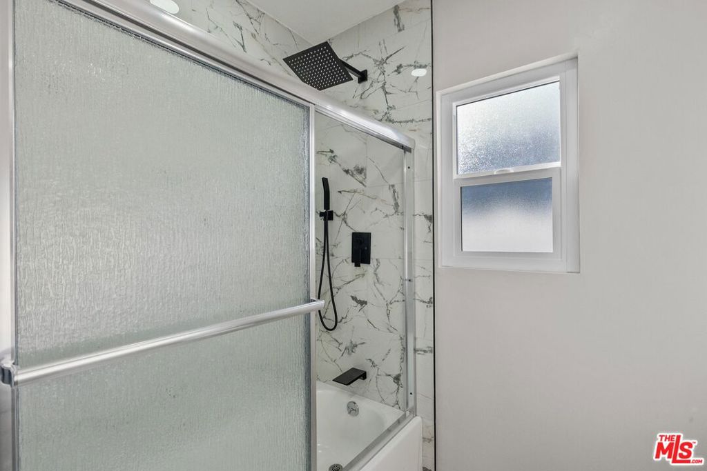 6157 Colfax Avenue Property Photo 15