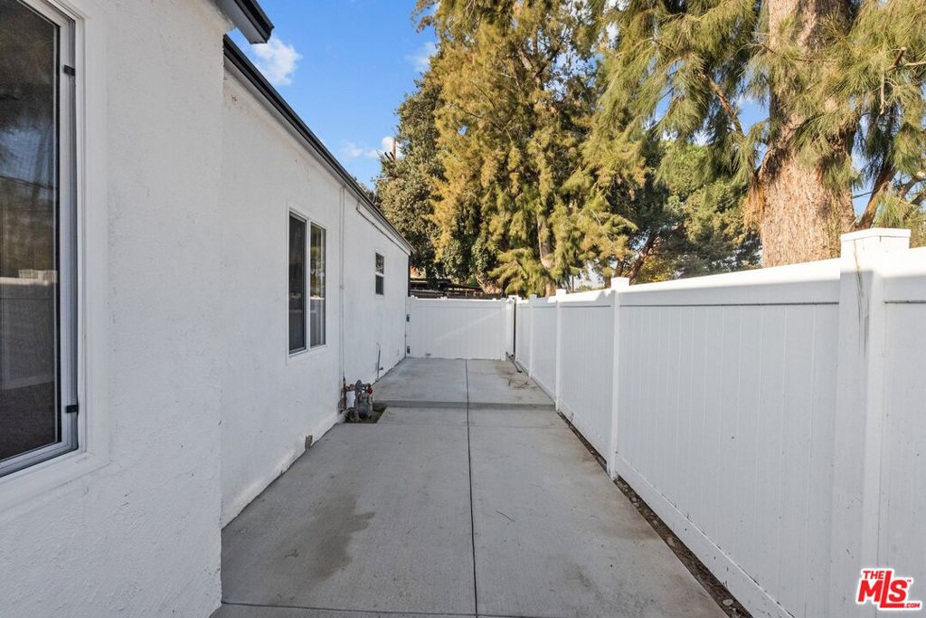 6157 Colfax Avenue Property Photo 21