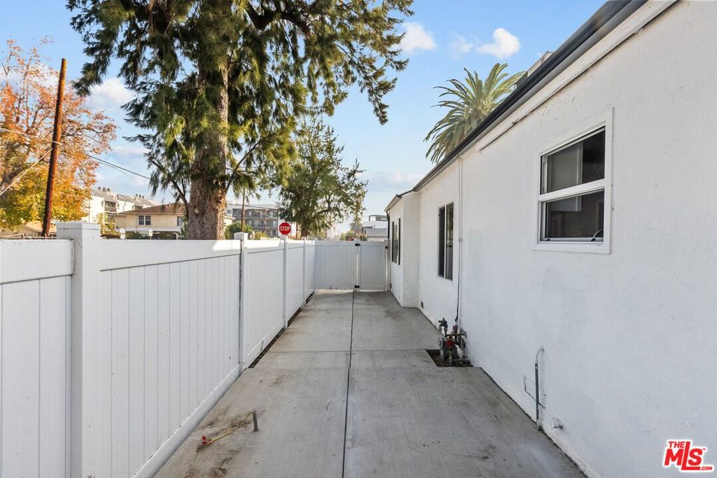 6157 Colfax Avenue Property Photo 27