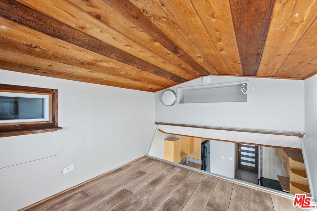 20006 Pacific Coast Highway A Property Photo 9