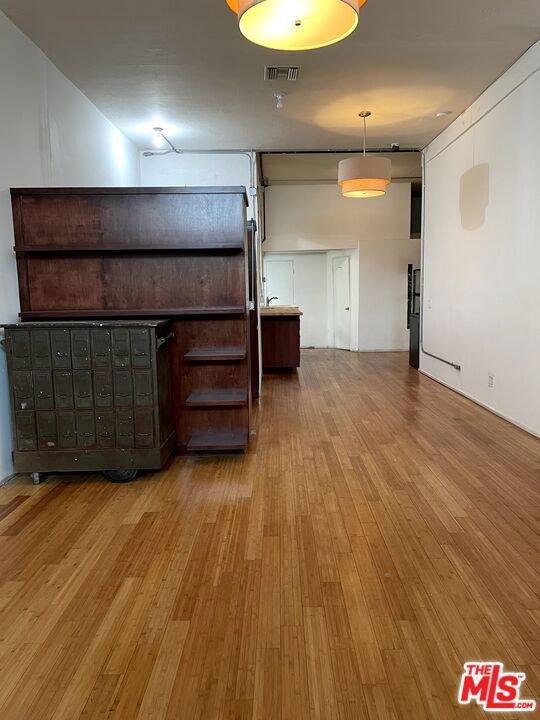 6527 West Boulevard Property Photo 8