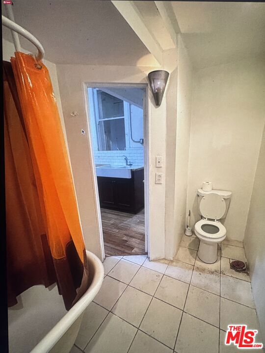 6527 West Boulevard Property Photo 26