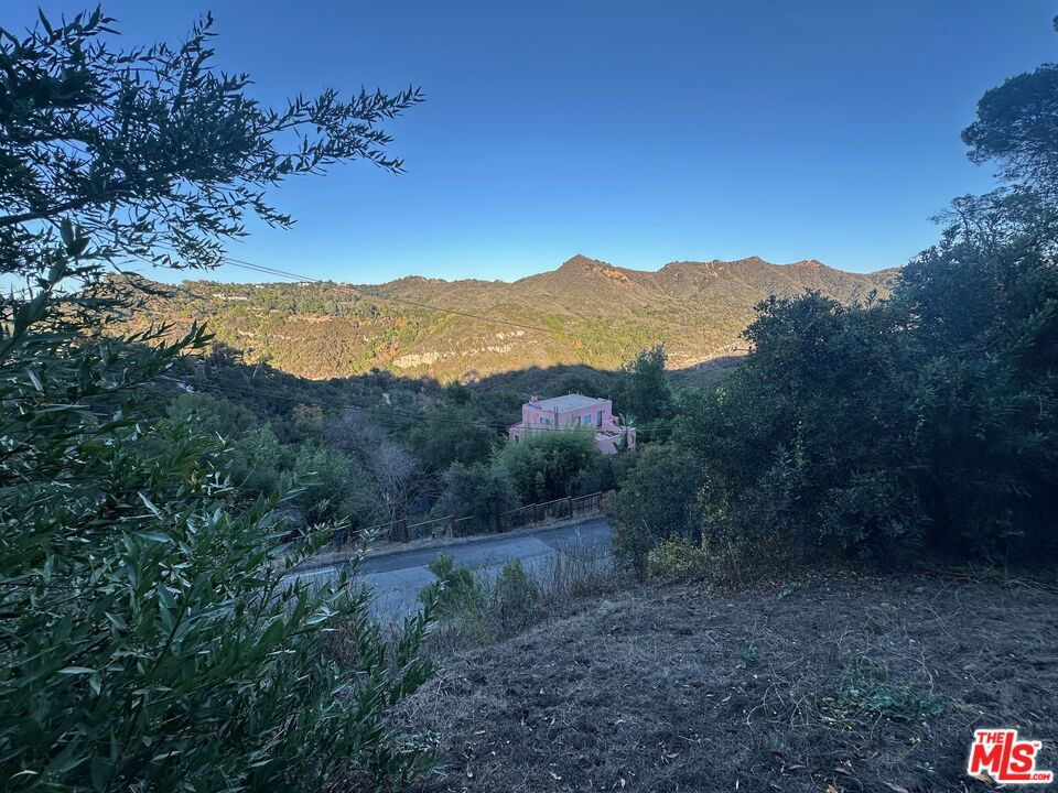 19936 Observation Drive Property Photo 1