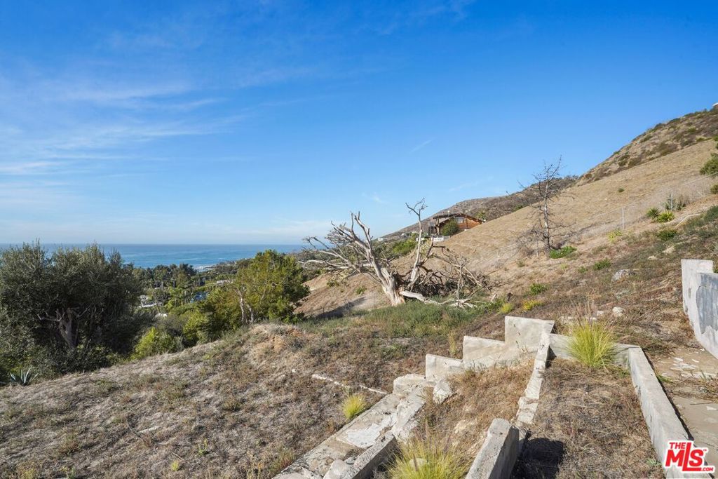 31011 Bailard Road Property Photo 7