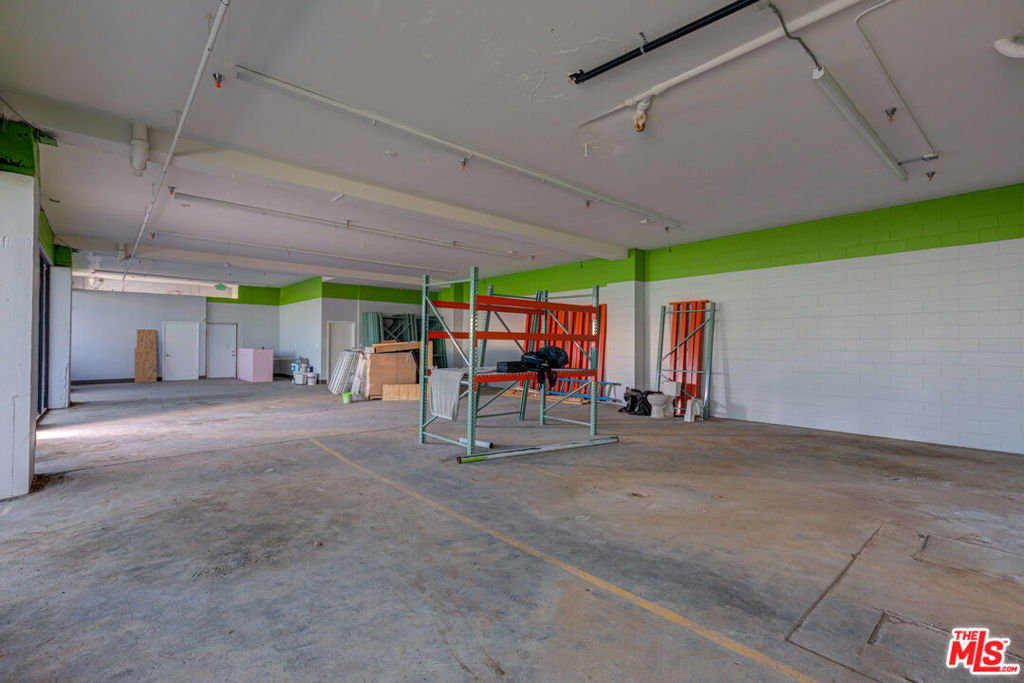 4985 Whittier Boulevard Property Photo 4