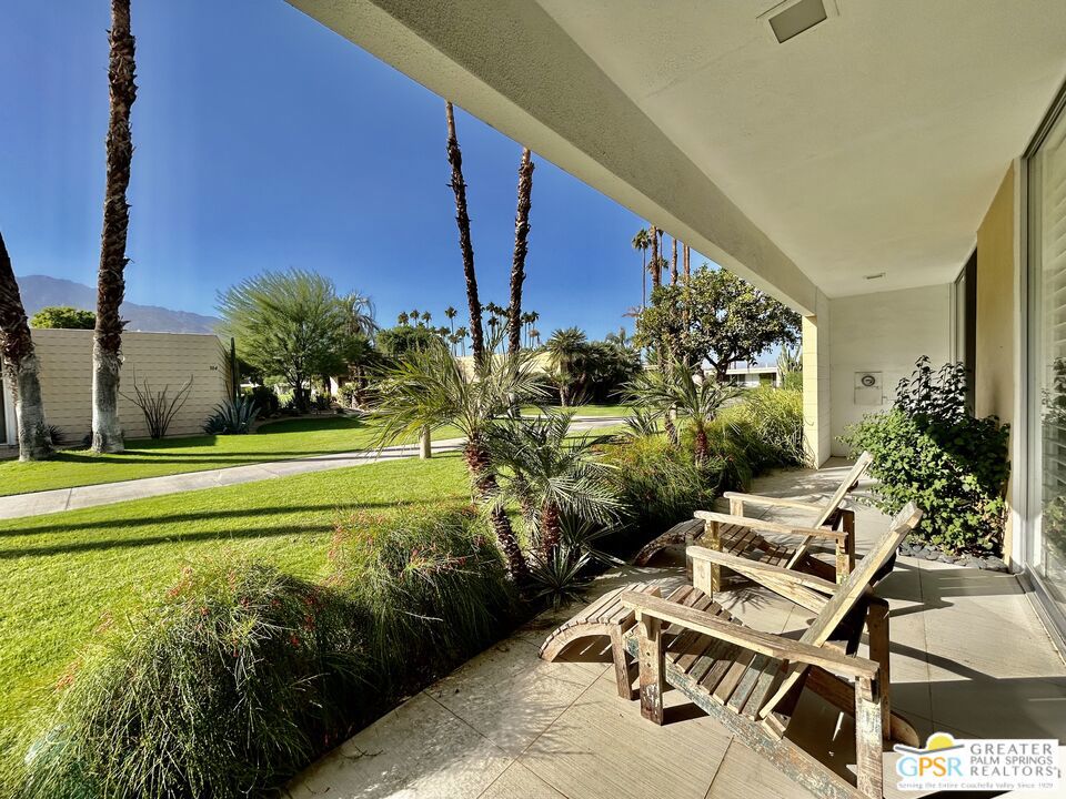306 Desert Lakes Drive Property Photo 13