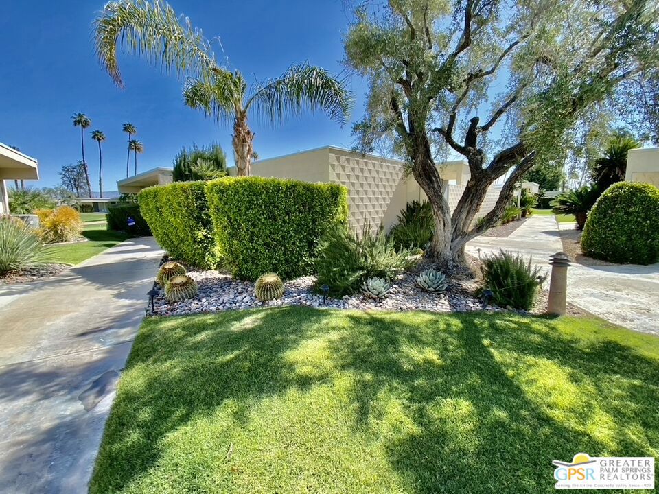 16 Lakeview Circle Property Photo 5