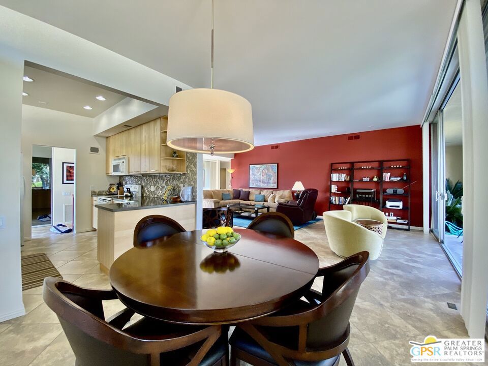 272 Desert Lakes Drive Property Photo 11