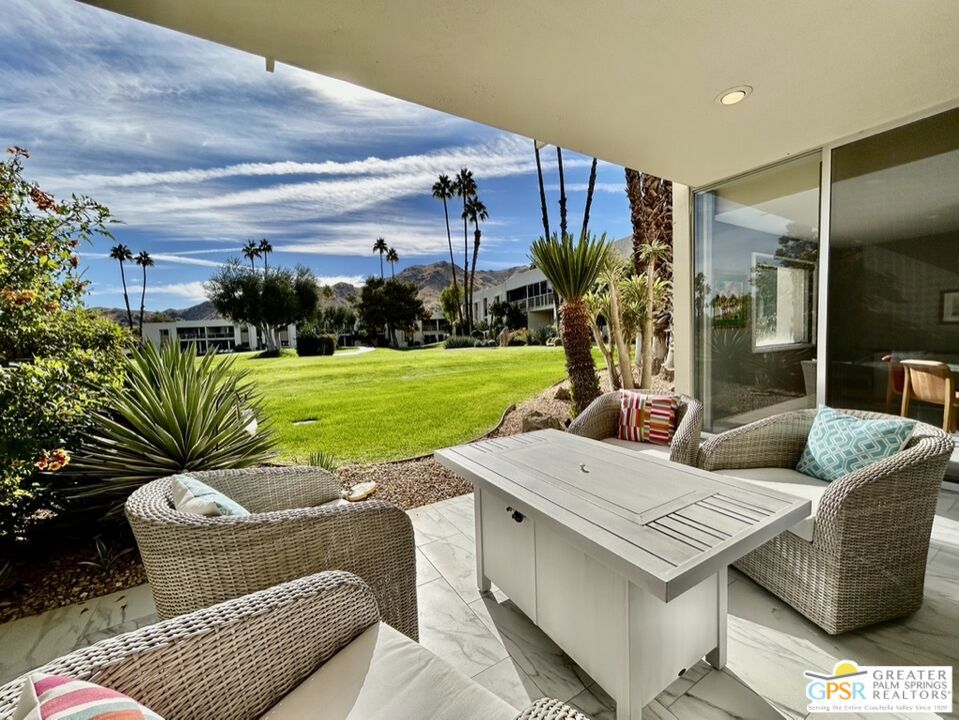 515 Desert Lakes Drive Property Photo 12
