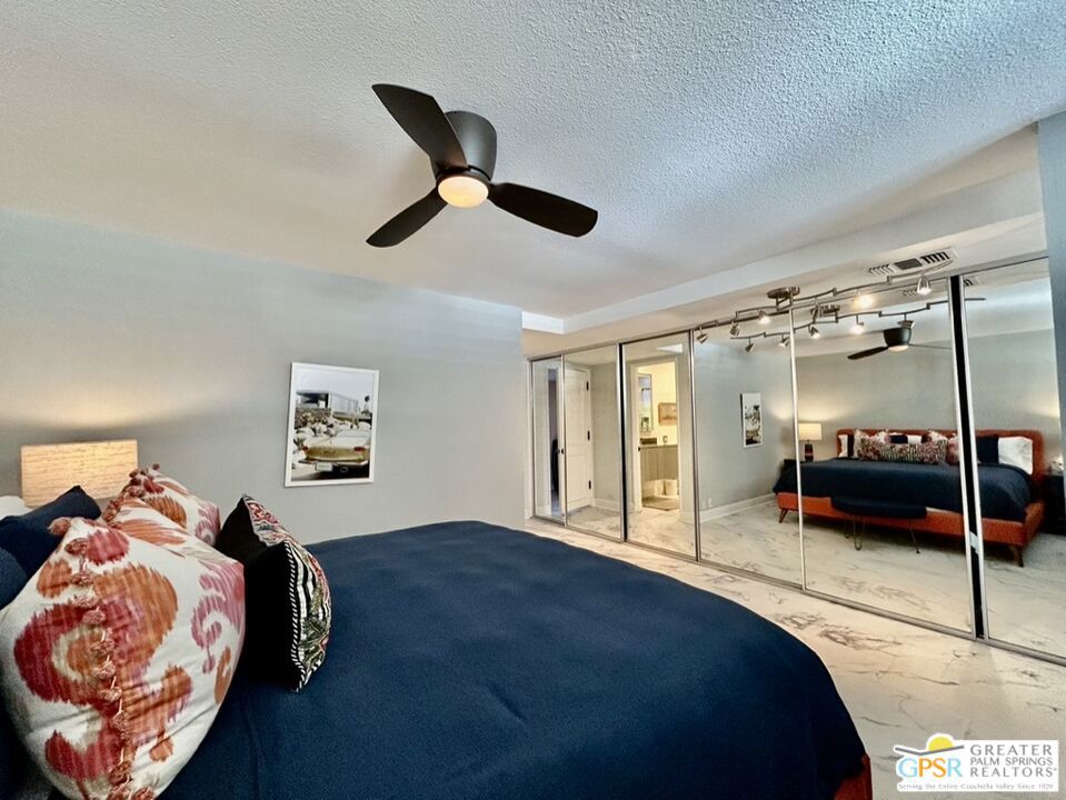 515 Desert Lakes Drive Property Photo 28