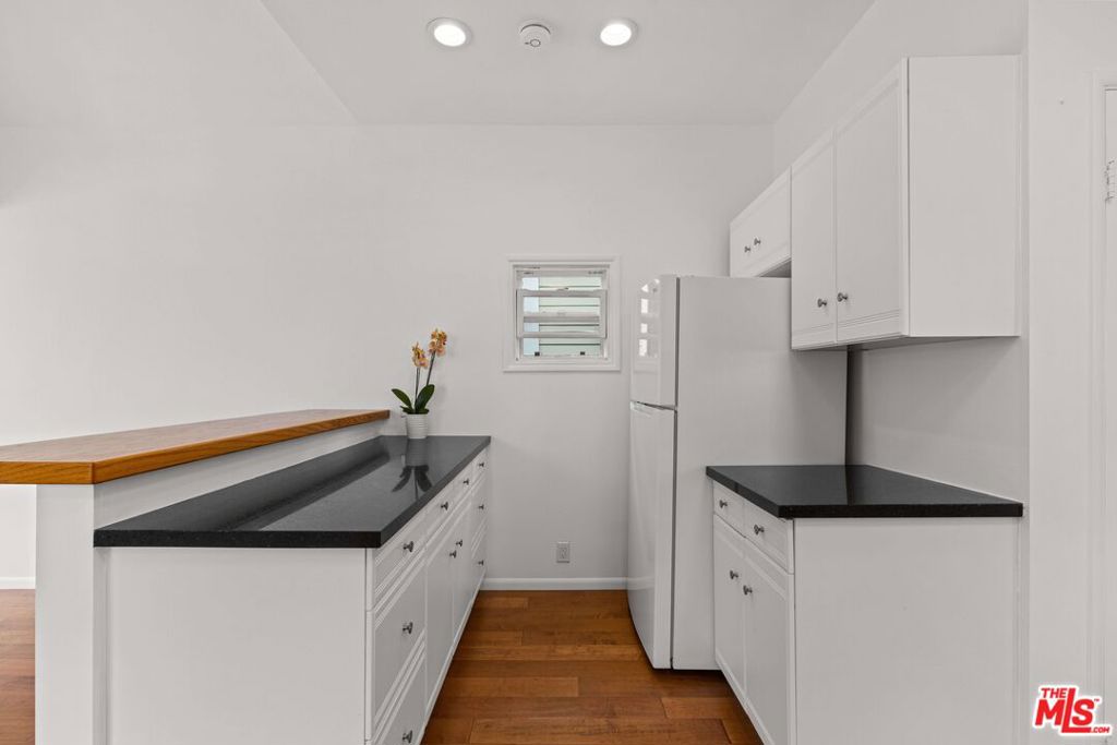 2730 2nd Street Property Photo 7