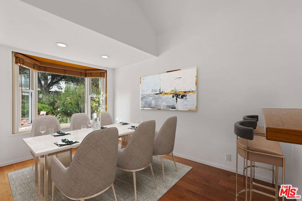 2730 2nd Street Property Photo 9