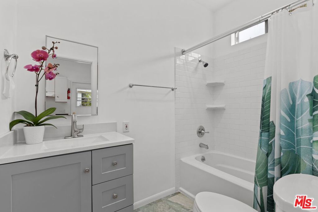 2730 2nd Street Property Photo 11