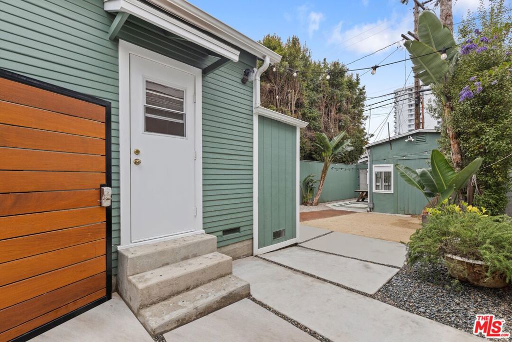 2730 2nd Street Property Photo 12