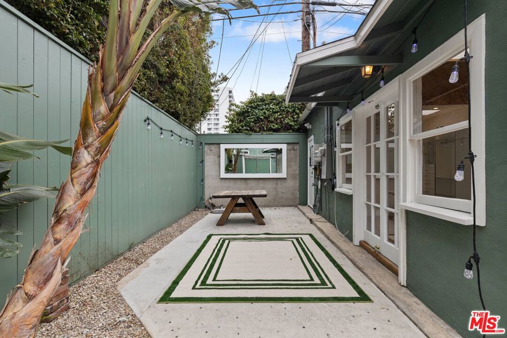 2730 2nd Street Property Photo 18