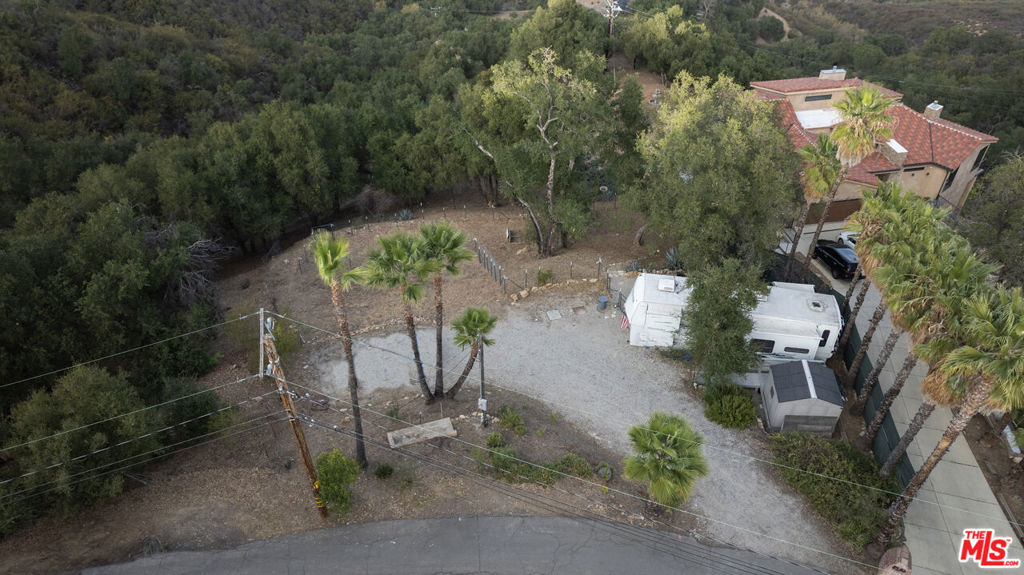 26235 Idlewild Way Property Photo 2