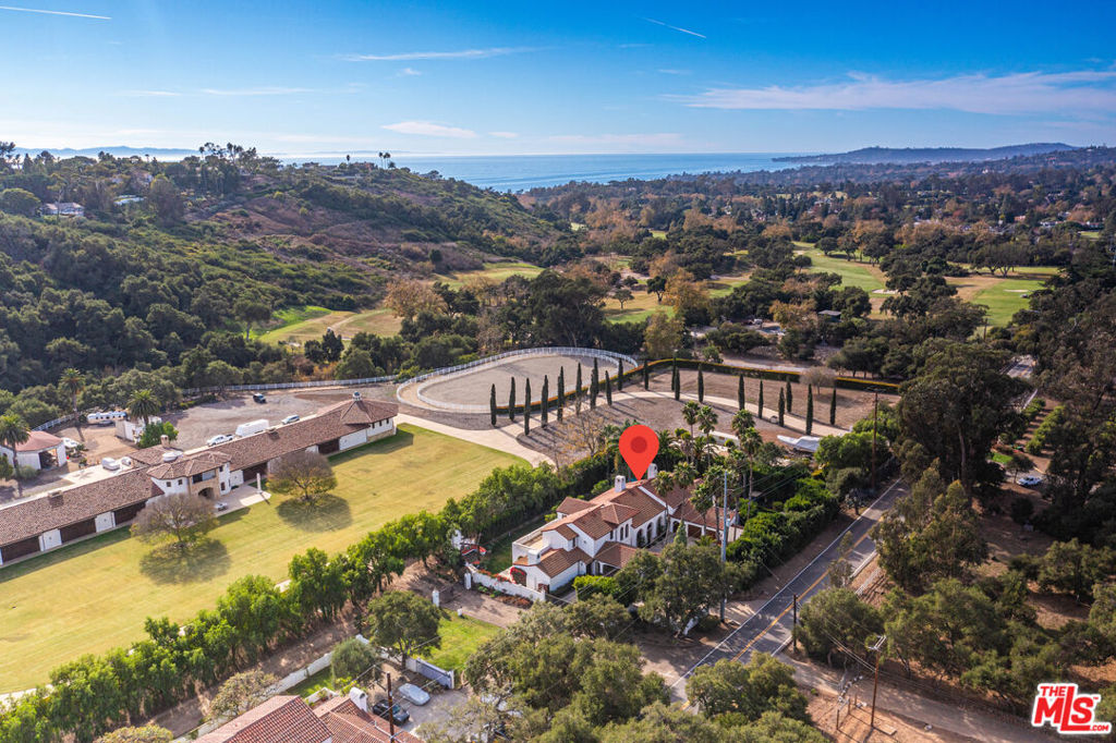2347 E Valley Road Property Photo