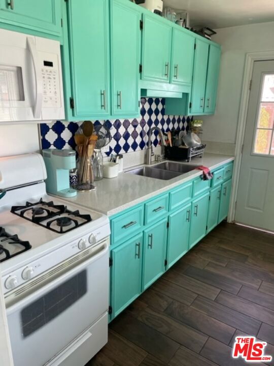 4715 W 153rd Street Property Photo 1