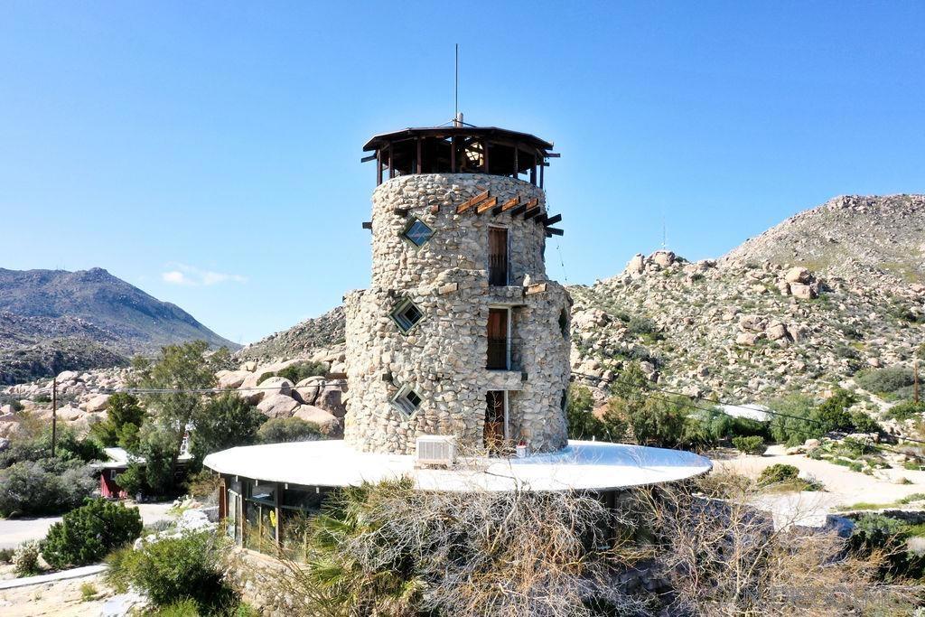 Desert View Tower & 3 Homes Property Photo 1