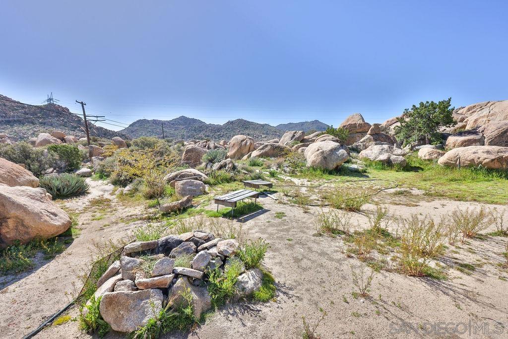 Desert View Tower & 3 Homes Property Photo 34