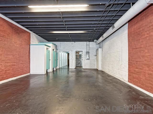 1029 Garnet Ave Property Photo 6